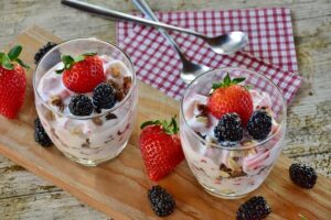 Yogurt with Strawberries & Walnuts